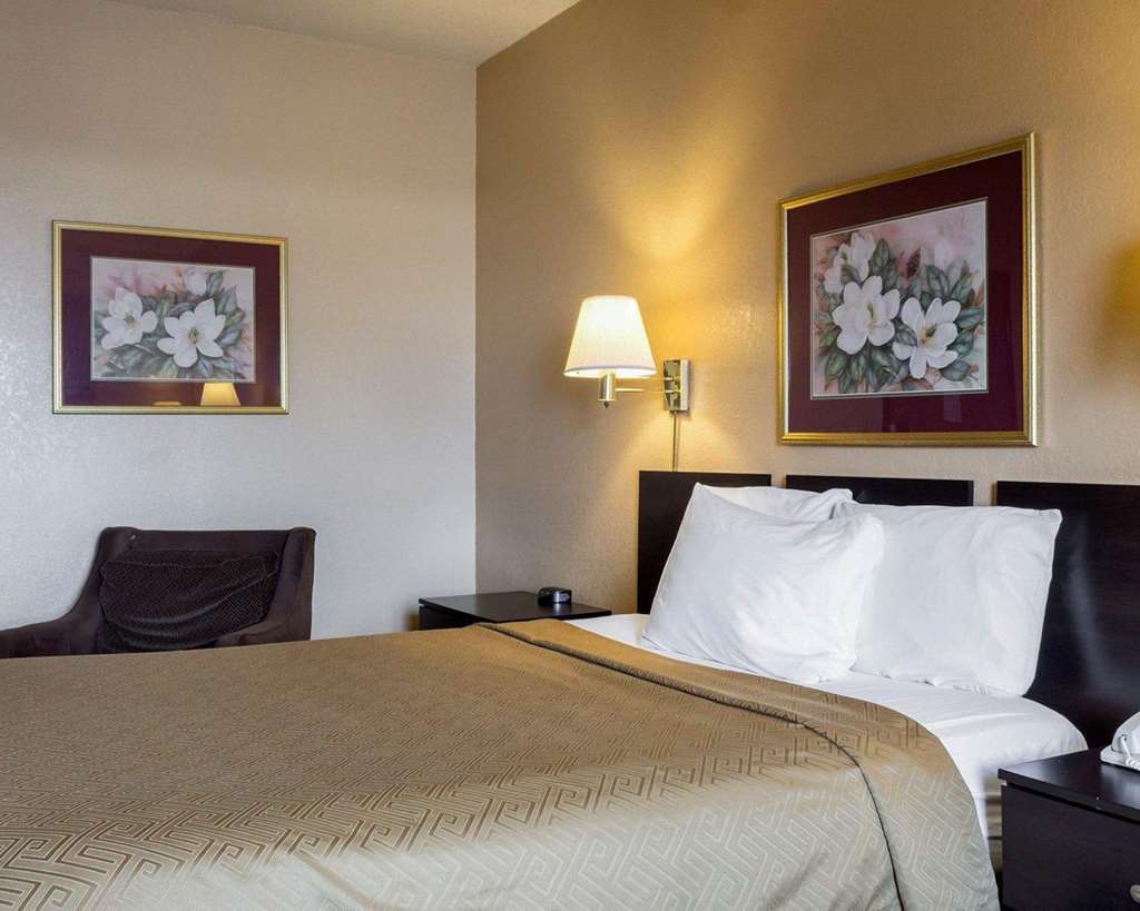 Econo Lodge Watertown Rum bild
